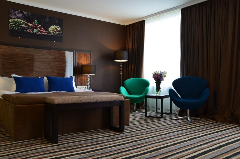 Hotel Kharkov ภายนอก รูปภาพ