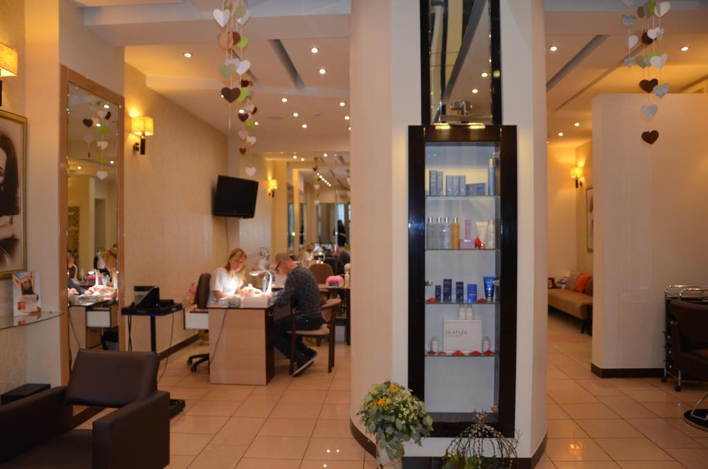 Hotel Kharkov ภายนอก รูปภาพ
