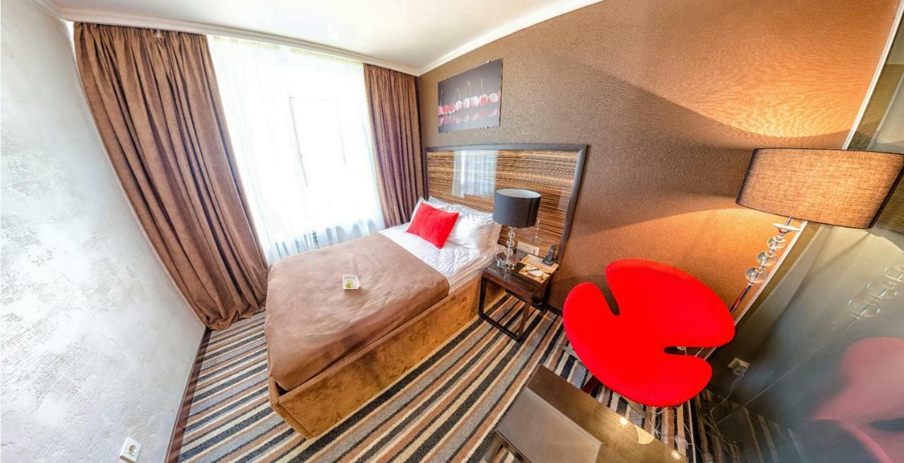 Hotel Kharkov ภายนอก รูปภาพ